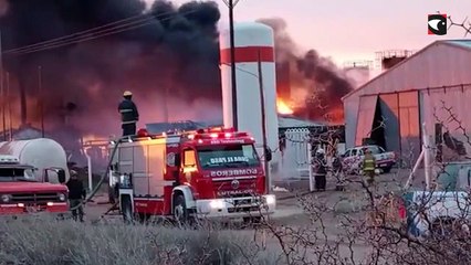 Explosión e incendio en una refinería