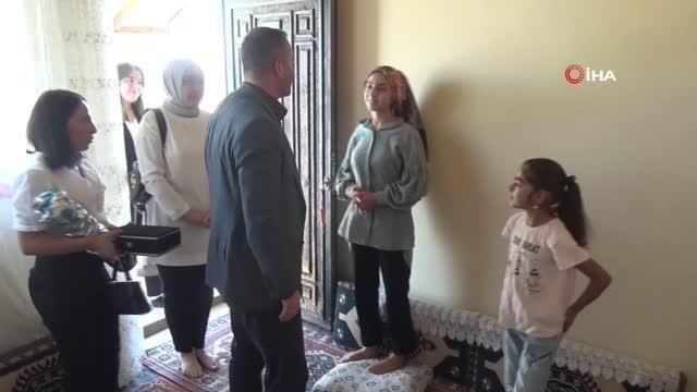 Ağrı haberleri: Ağrı'da Okulum Beni Bekler projesi ile okula gidemeyen öğrenciler okula kazandırılıyor