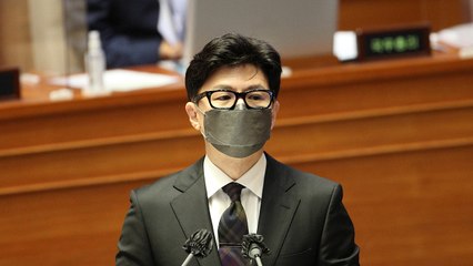 한동훈 "차기 대권 주자 조사에서 빼달라 말라가 더 호들갑" / YTN