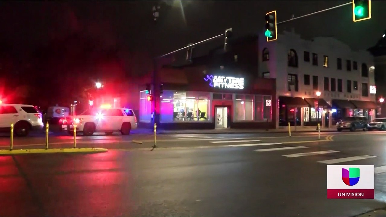 Policía intenta arrestar sospechosos