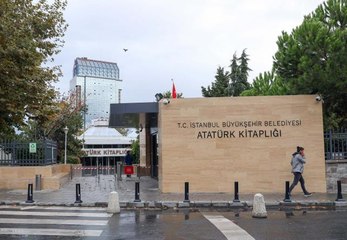 Öğrenciler, İBB'nin Atatürk Kitaplığı'nı kullanıma kapatmasına tepkili