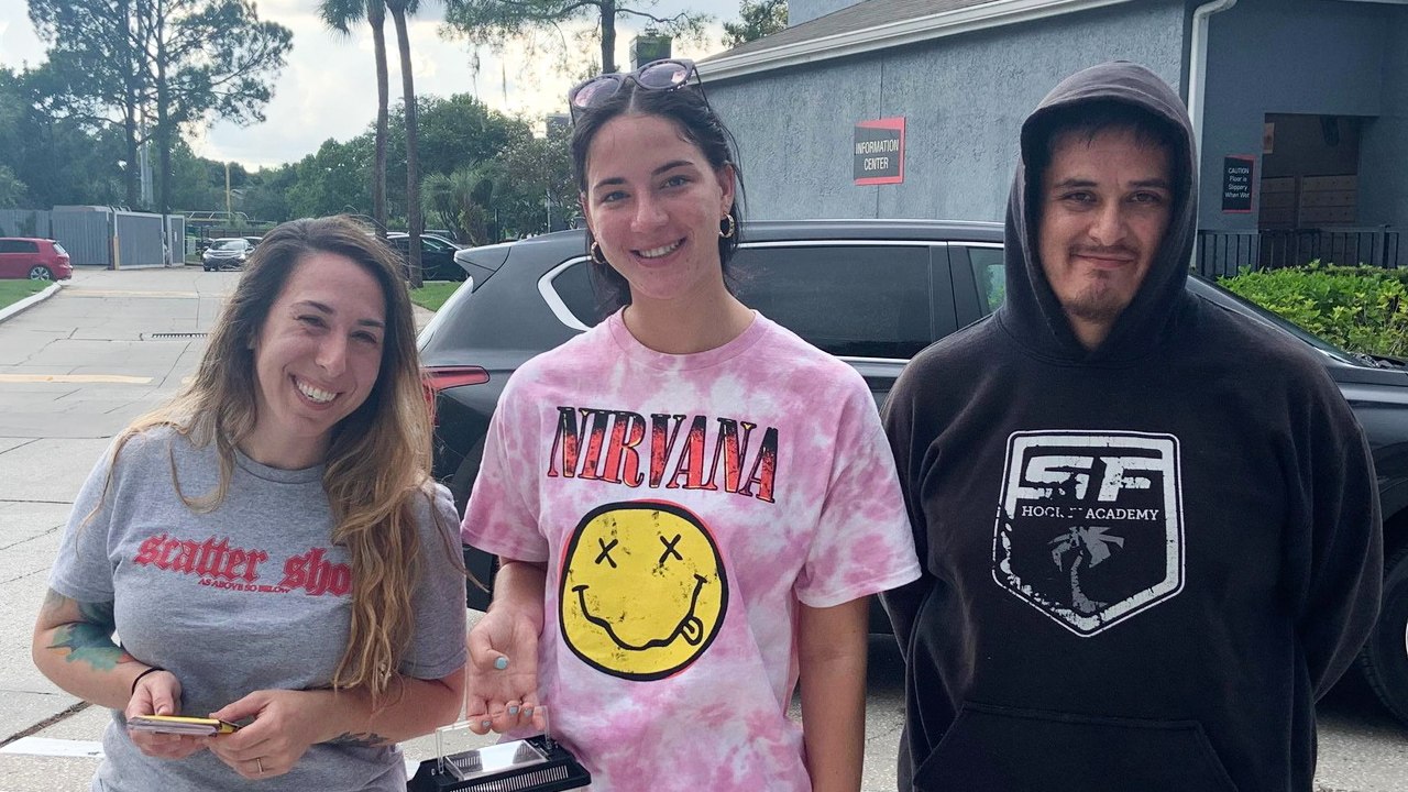 Southwest Airlines Employees Take Care Of Passenger’s Banned Betta Fish