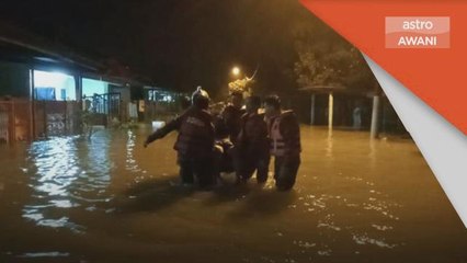 Banjir Kilat | Bomba selamat tiga keluarga di Sri Gading