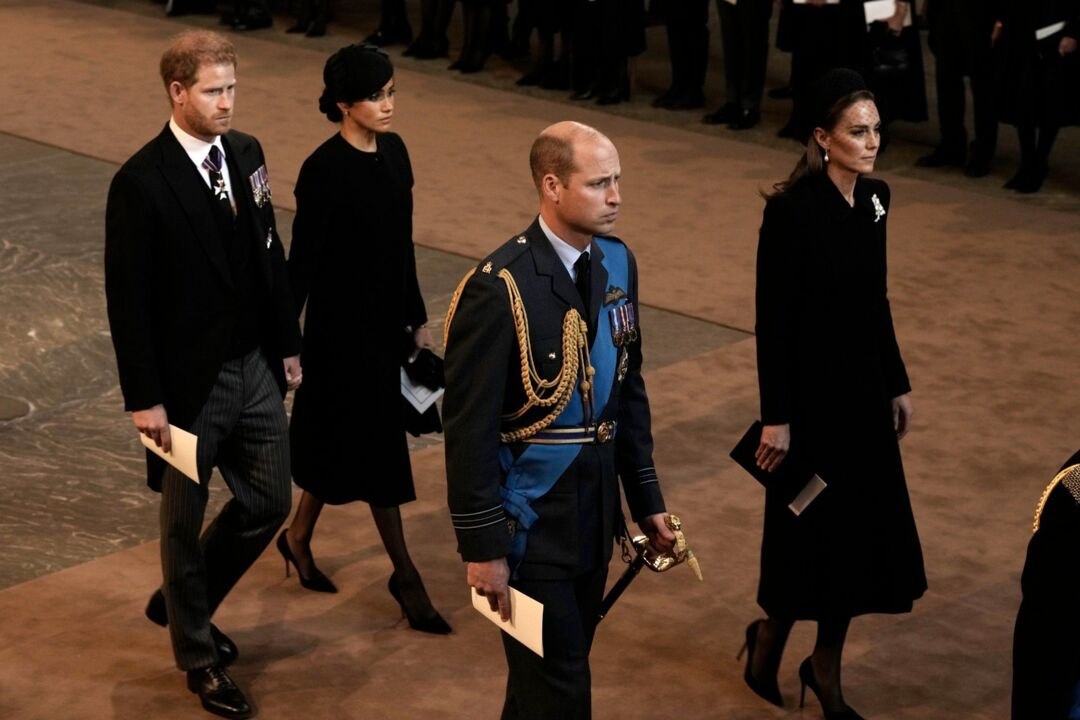 Prince Harry, Meghan Markle, Prince William, and Kate Middleton Found Their Hangouts "Awkward"