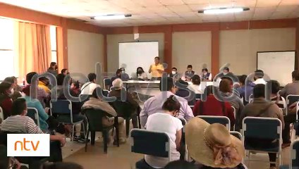 Padres de familia denuncian entrega de pollo en mal estado