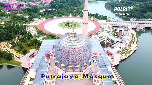 Keindahan Wisata Masjid Putrajaya