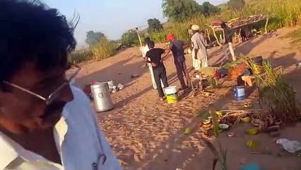 watch Video: आग लगने से रहवासी झोपड़ी हुई खाक,लाखो का हुआ नुकसान
