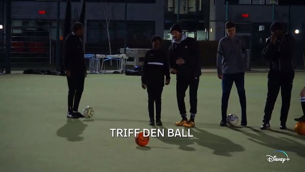 S.O.S mit David Beckham Trailer OmdU