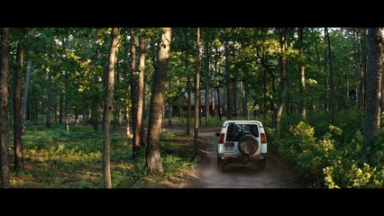 KNOCK AT THE CABIN Trailer (2023) M. Night Shyamalan