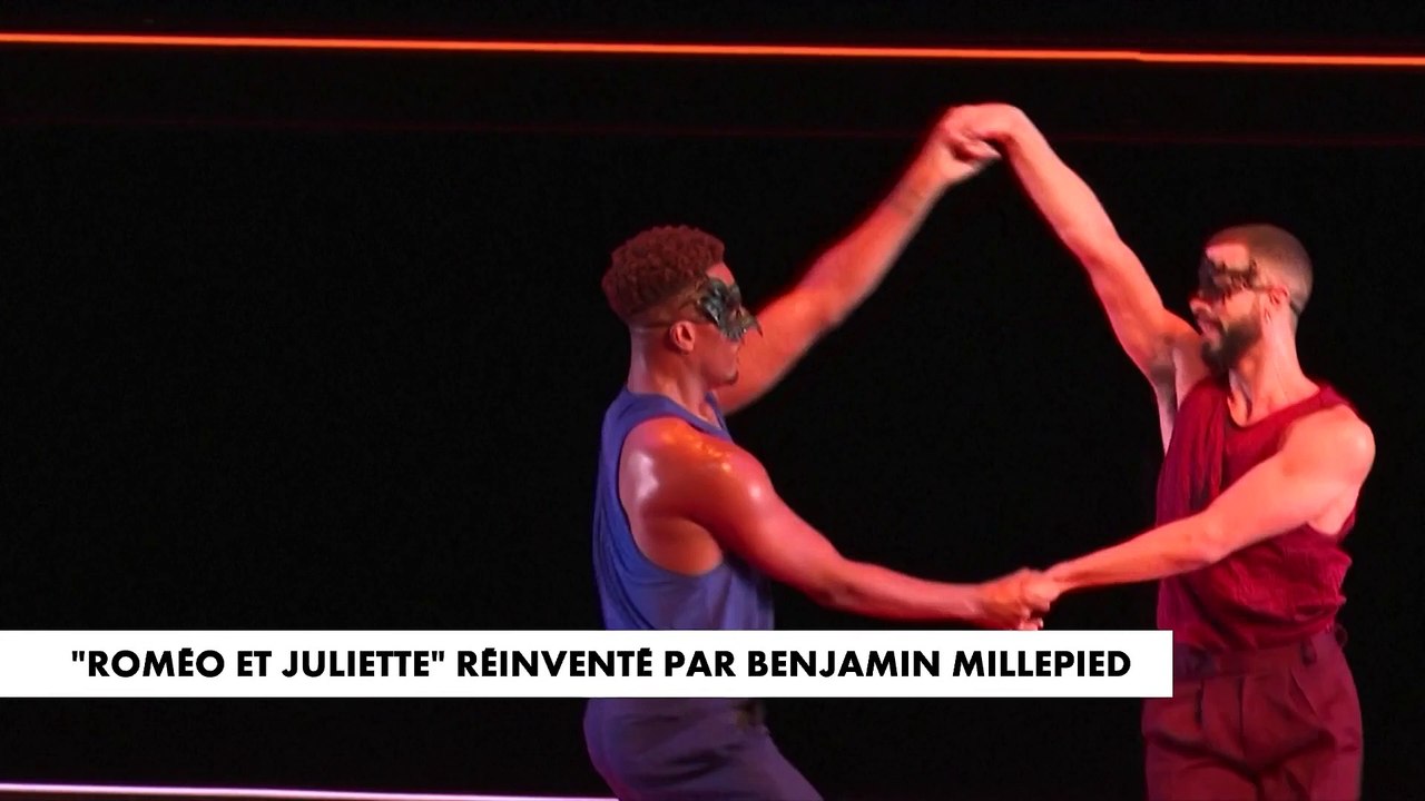 La version gay de Roméo et Juliette à la Seine Musicale de Boulogne-Billancourt provoque la colère de certains spectateurs choqués par l'adaptation du  chorégraphe français Benjamin Millepied
