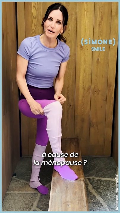 SIMONE - SMILE : La parodie d'une pub de tampon de Courtney Cox