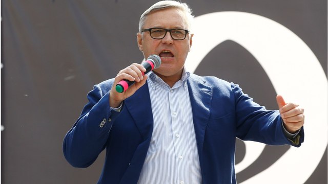 Putin’s First Prime Minister predicts the President’s ousting!