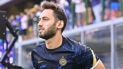 Hakan Çalhanoğlu milli takımda neden yok? Hakan Çalhanoğlu niye milli takımda yok? Hakan Çalhanoğlu sakat mı?