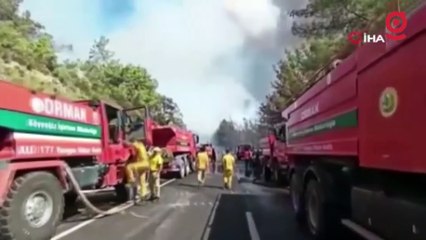 Türk bayrağını alevlere teslim etmediler