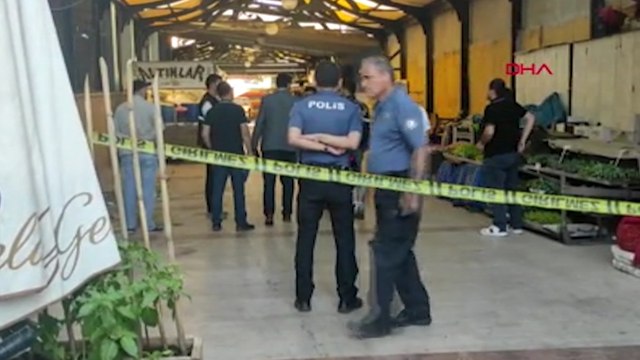 2 kardeş arasındaki 'silahlı-satırlı' kavgada 1 kişi öldü