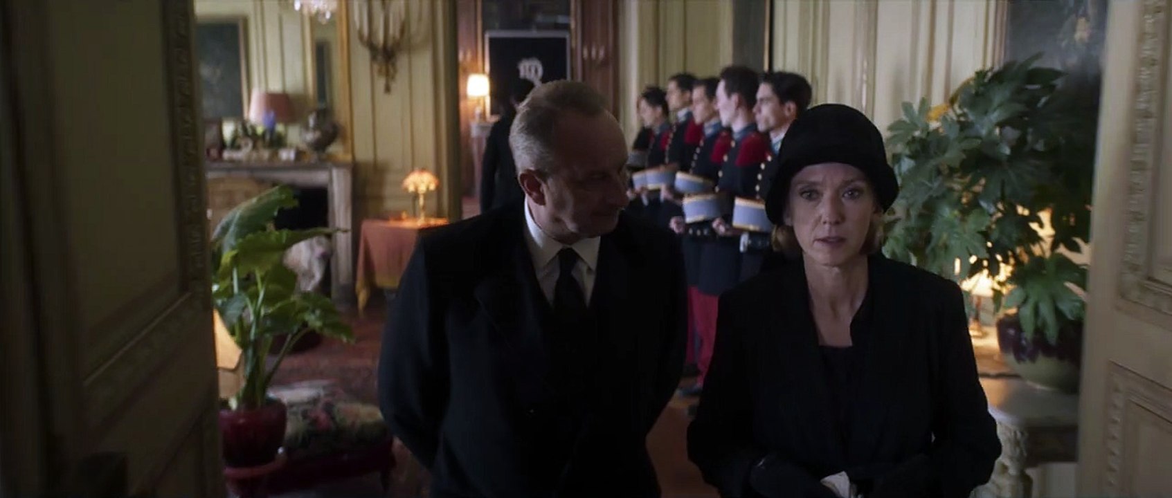 Bande-annonce de Couleurs de l'incendie, avec Benoît Poelvoorde et Léa Drucker