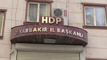 Diyarbakır gündem haberi: DİYARBAKIR - AK Parti Genel Başkan Yardımcısı Yazıcı, Diyarbakır annelerini ziyaret etti