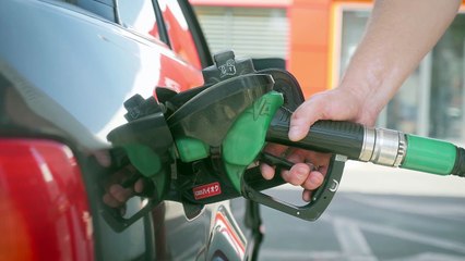 Supermarkets ‘don’t pass on fuel savings’ as average prices reach lowest level since mid-May