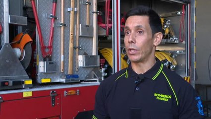 Los bomberos de Madrid se enfrentan a escenarios traumáticos para aprender a protegerse emocionalmente