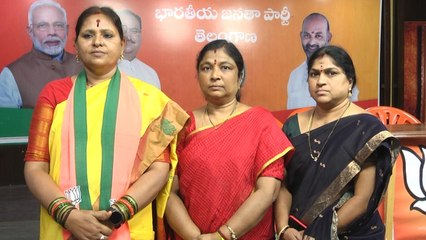 చీరల నాణ్యతపై బీజేపీ మహిళ మోర్ఛా స్పందన... *Telangana | Telugu OneIndia