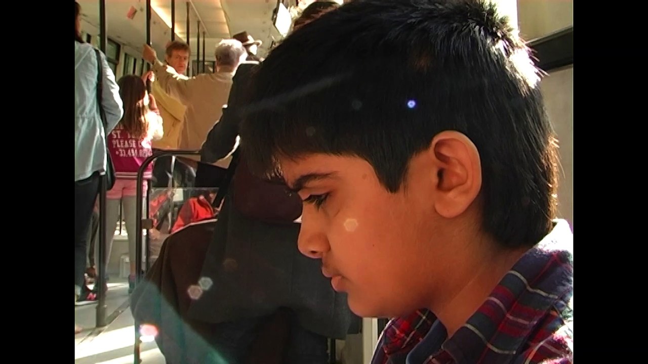 Dos cortometrajes elaborados por alumnos de instituto catalanes que Carla Simón ha mostrado en su pregón de las Fiestas de la Mercè de Barcelona