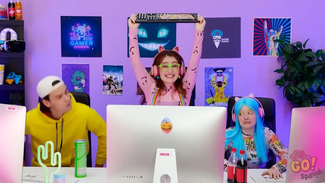 IDEAS DE RESINA EPOXI VS. ARCILLA POLIMÉRICA || Bisutería asombrosa e ideas para padres por 123 GO!