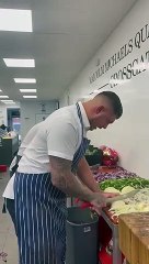Hilarious no-tears chopping onion hack: Yorkshire Butchers share viral video