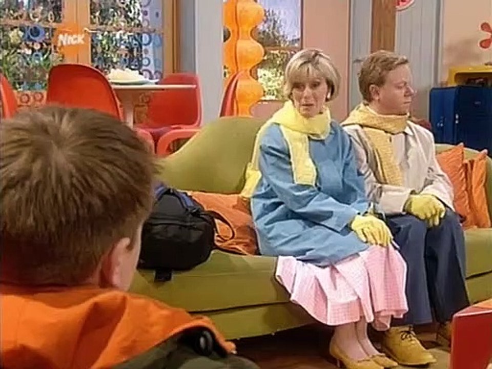 My Parents Are Aliens- S03E08- Aliens Go Home