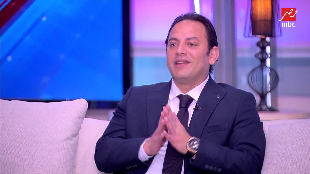 ياسمين عز: بتشوف تعليقات الناس على أغنية "نسيني وانا جنبك"؟.. أحمد برادة: مش فاهم الناس عجبتهم في إيه!! وبازعل لما الناس بتفتكرني بيها
