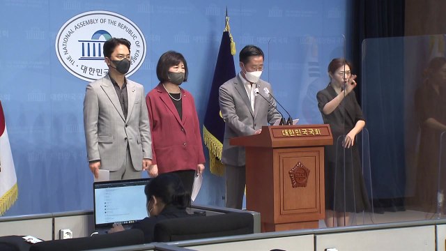 與 교육위원들 野, 조직원처럼 날치기 증인 채택 / YTN