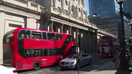 Reino Unido anuncia congelamento de contas de energia para estimular economia