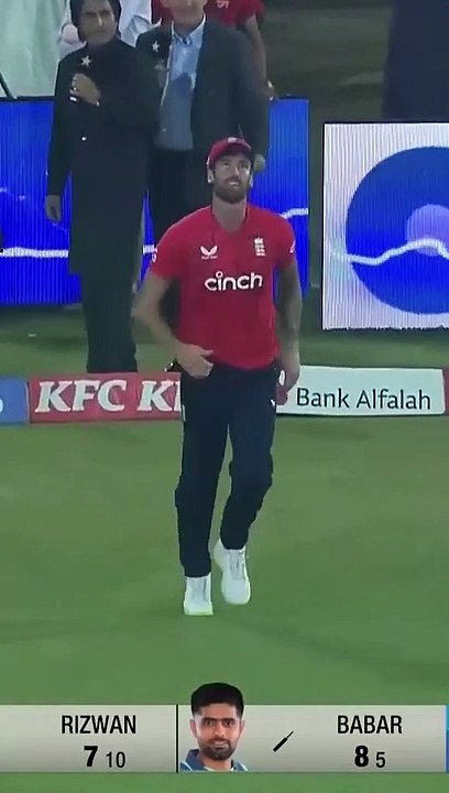 Babar_Azam_Wicket_%23Pakistan_vs_%23England_%23SHORTS_%23SportsCentral___MU2L(480p)