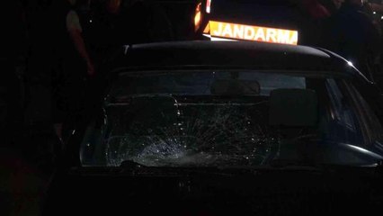 Otomobilin çarptığı genç ağır yaralandı