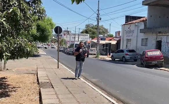 Reportagem mostra locais que ajudam e locais que dificultam acesso de deficientes em Cajazeiras