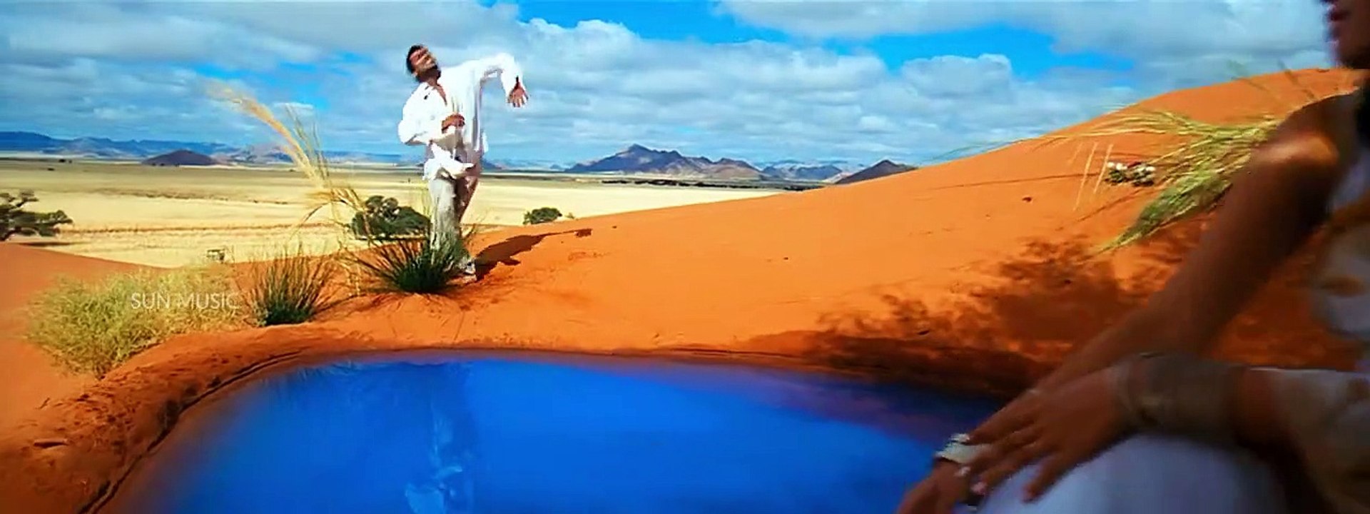 Nenje Nenje - Video Song - Ayan - Suriya - Tamannaah - KV Anand - Harris Jayaraj - Sun Music