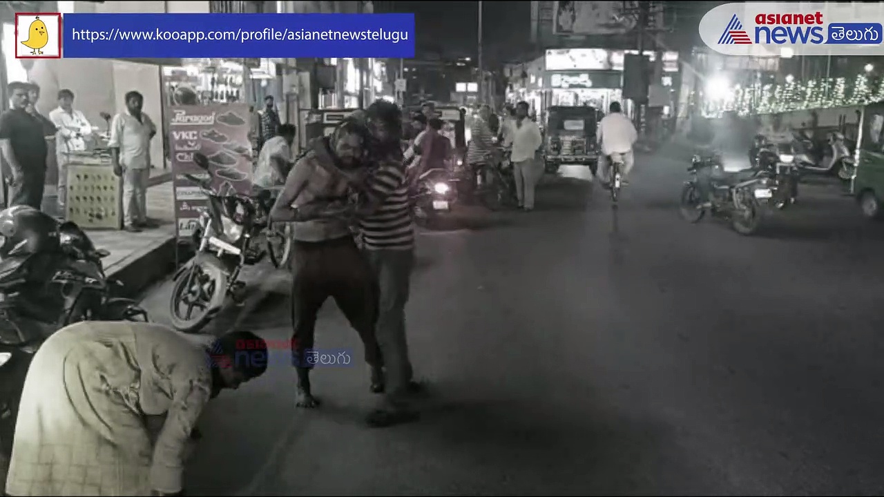 విజయవాడలో గంజాయి బ్యాచ్ హల్ చల్... నడిరోడ్డుపై కర్రలు, రాళ్లతో దాడులు