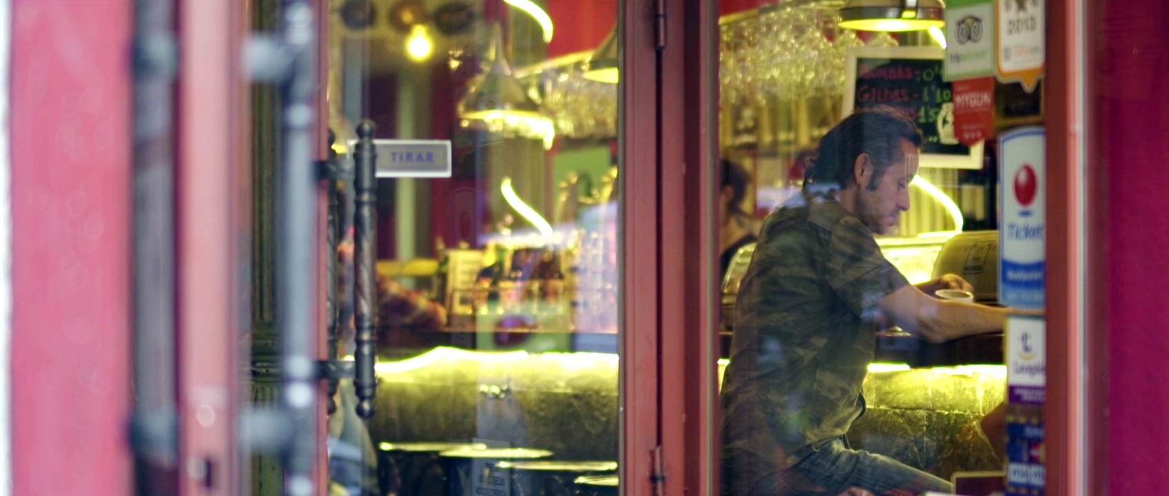 LIFE THROUGH REFLEXES Portrait video Dailymotion