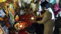 Ramesh Matiala do aarti in Matiala Shiv Mandir