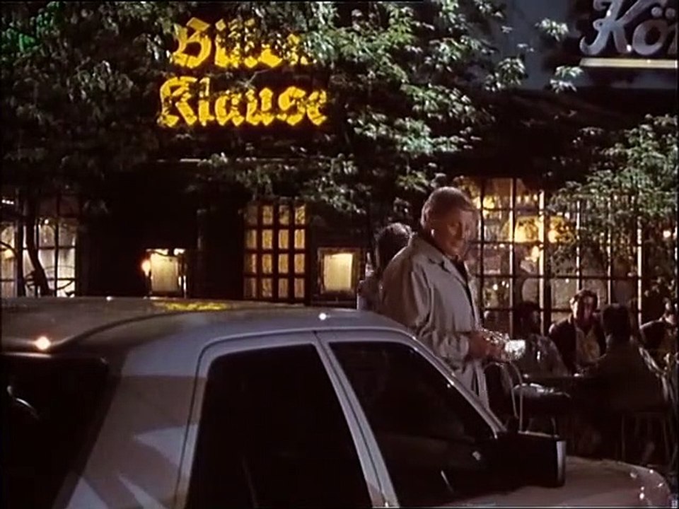 Praxis Bülowbogen S01F01-Schönes Wochenende