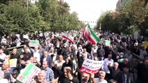 Tahran'da Mahsa Emini'nin ölümü üzerine yapılan protesto gösterileri sürüyor