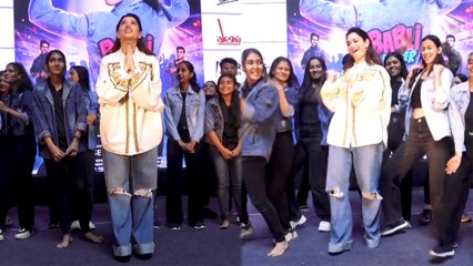 कॉलेज स्टूडेंट्स के साथ तम्मना भाटिया ने अपनी फिल्म के गाने पर खूब डांस किया