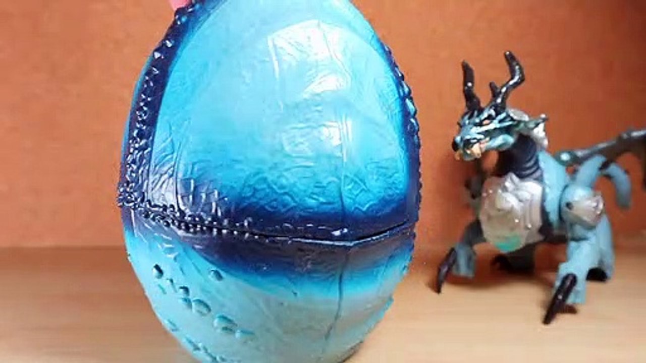 THROWBACK REVIEW: Mega Bloks Dragons Cycloneblaze Nova Dragon