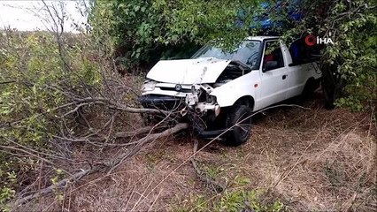 Virajı alamayan araç ağaçlık alana uçtu, sürücü kayıplara karıştı