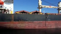 Balıkesir haberleri! Marmara Denizi'nde makinesi arıza yapan gemi Ahırkapı'ya demirledi