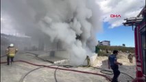 Ayakkabı fabrikasında yangın: İşçiler çatıda mahsur kaldı