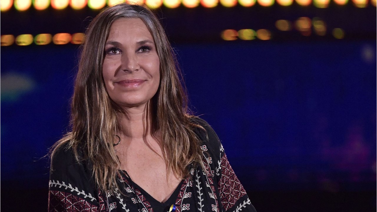 Voici - Zazie : critiquée pour ses cheveux blancs, la chanteuse répond à ses détracteurs