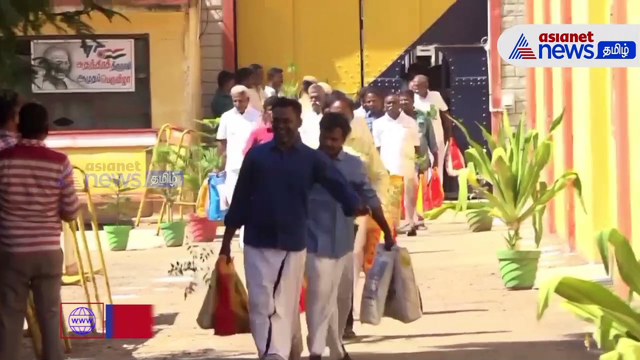 மதுரை மத்திய சிறையில் 22 கைதிகள் திடீர் விடுதலை ஏன்?