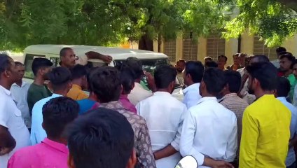 विद्यालय से घर जा रही मासूम को ट्रक ने कुचला