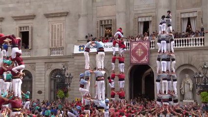 Los 'castellers' vuelven a tocar el cielo de Barcelona en las fiestas de La Mercè