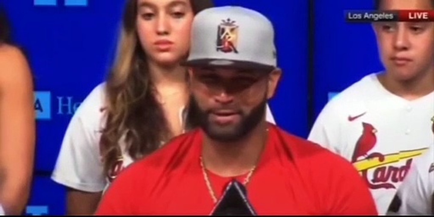 Albert Pujols explica por qué saludó a Adrián Beltré tras jonrón 700